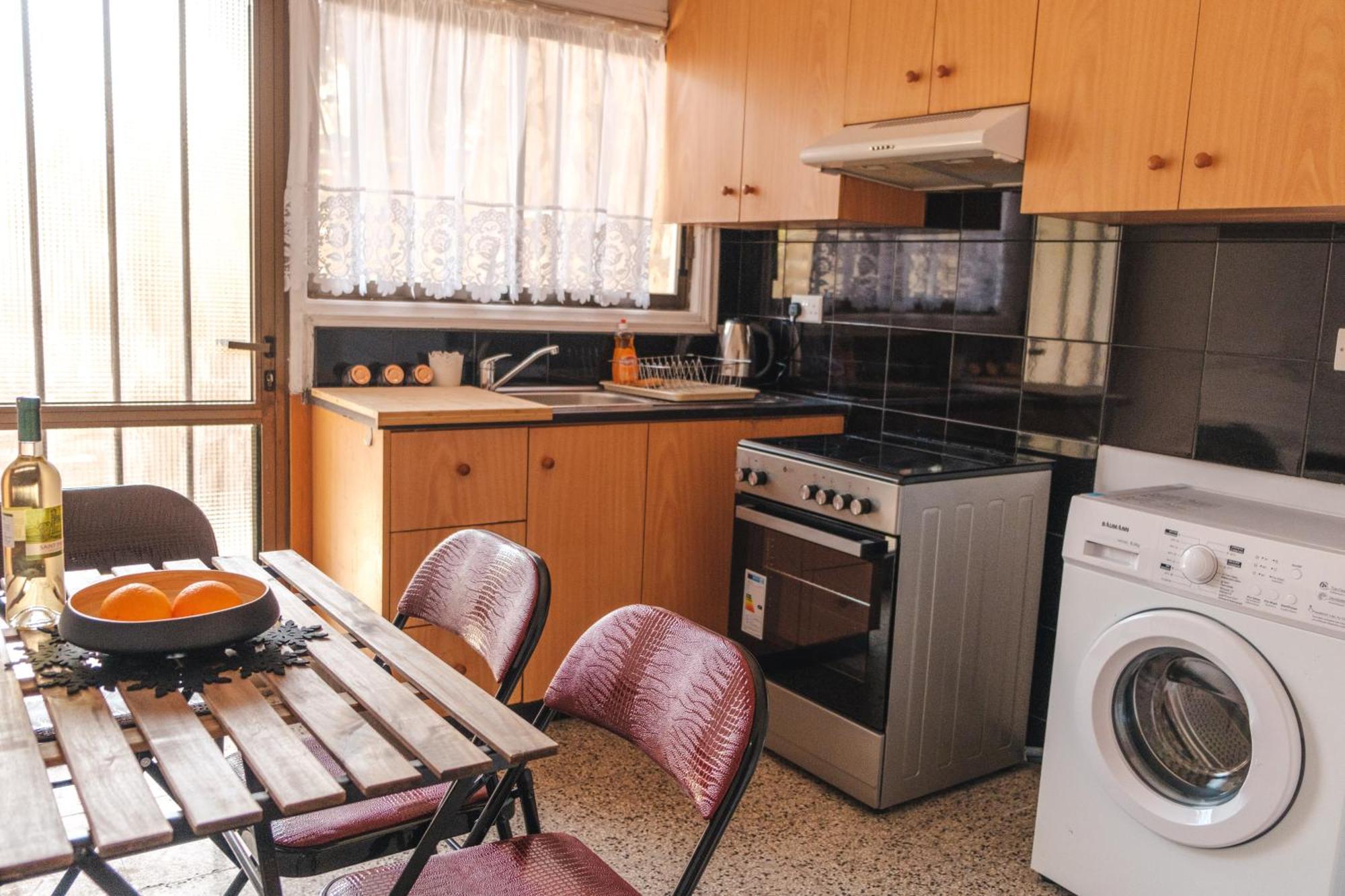 Serenityone - Centrally Located One Bedroom Apt Ayia Napa Exterior photo